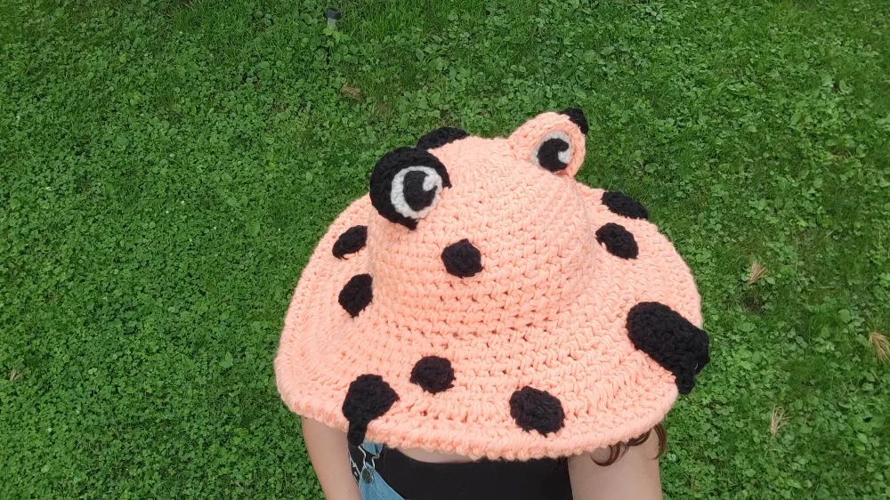 Peachy Mushroom Hat