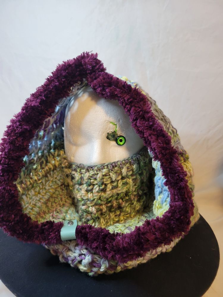 Hooded scarf